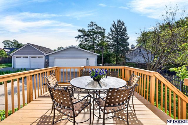 515 S 51st Avenue, Omaha, NE 68106