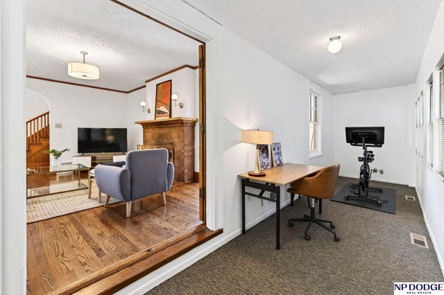 515 S 51st Avenue, Omaha, NE 68106