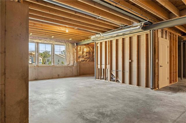 500 Bentwater Drive, Raymore, MO 64083