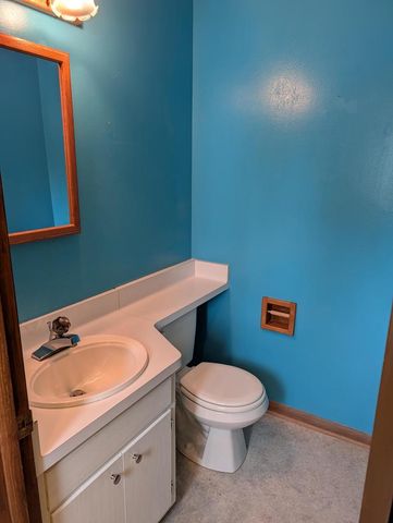 W148N8147 University DRIVE, Menomonee Falls, WI 53051