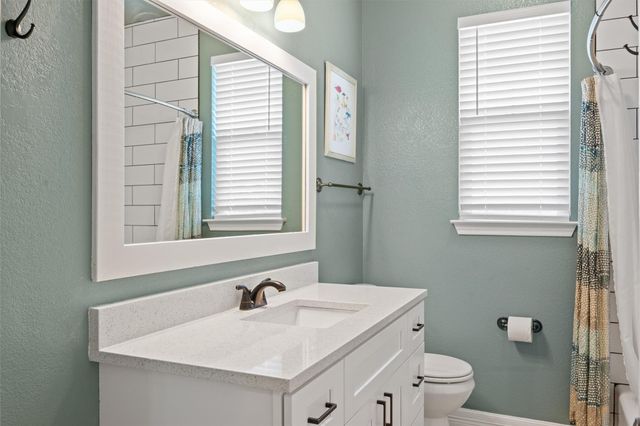 208 Dawn DR, Liberty Hill, TX 78642