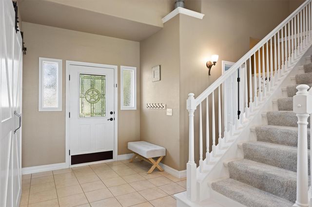 208 Dawn DR, Liberty Hill, TX 78642