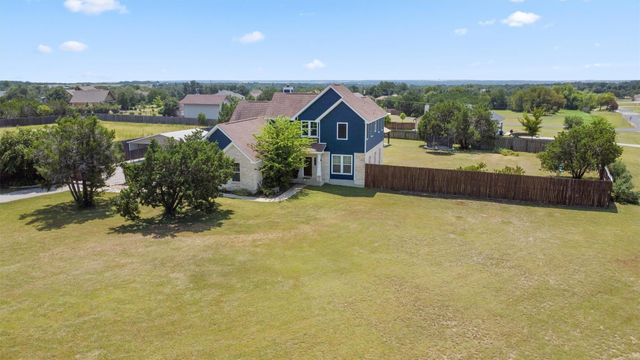 208 Dawn DR, Liberty Hill, TX 78642