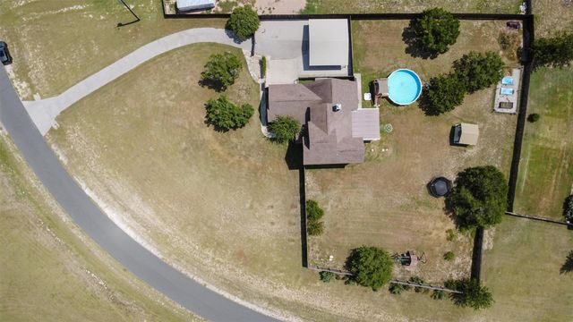 208 Dawn DR, Liberty Hill, TX 78642