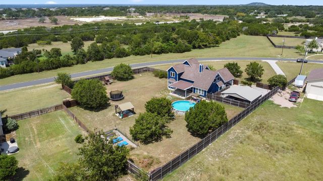 208 Dawn DR, Liberty Hill, TX 78642
