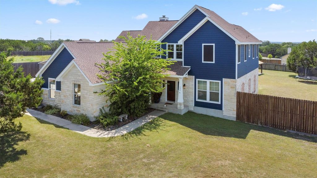 208 Dawn DR, Liberty Hill, TX 78642