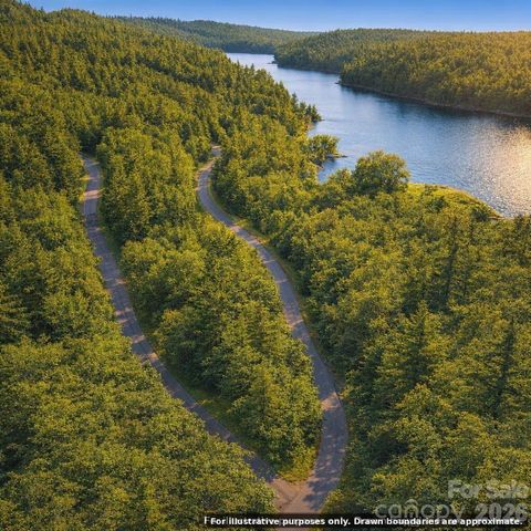 000 Hawk Mountain Road, Lake Toxaway, NC 28747