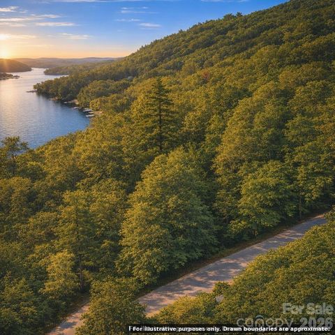 000 Hawk Mountain Road, Lake Toxaway, NC 28747