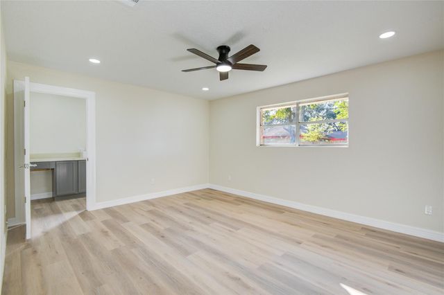 3416 Walnut Drive, Bay City, TX 77414