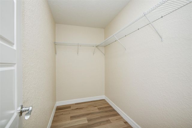 3416 Walnut Drive, Bay City, TX 77414