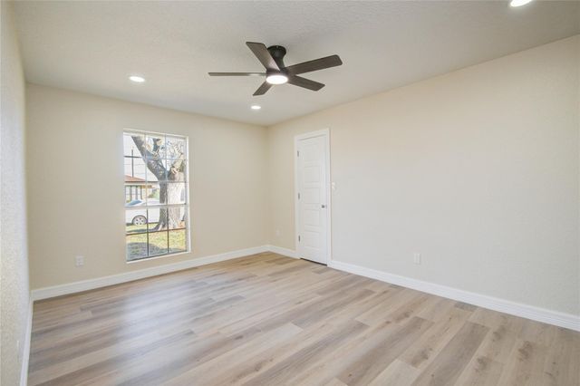 3416 Walnut Drive, Bay City, TX 77414