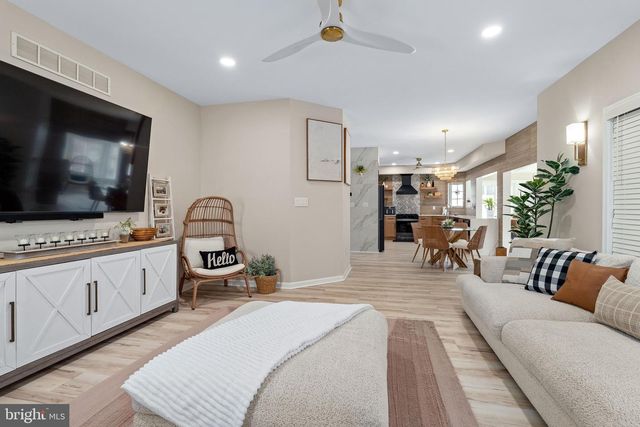 303 BEACON POINT DR, Perryville, MD 21903