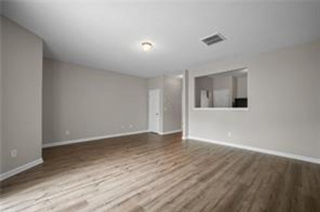 2316 Bigwood Trail, Atlanta, GA 30349