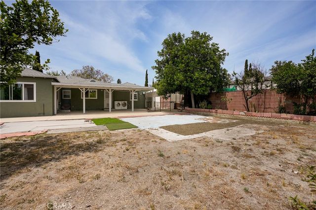 7838 Craner Avenue, Sun Valley, CA 91352
