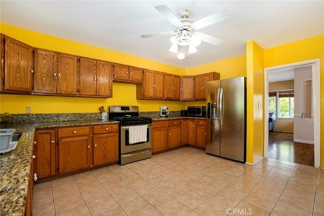 7838 Craner Avenue, Sun Valley, CA 91352