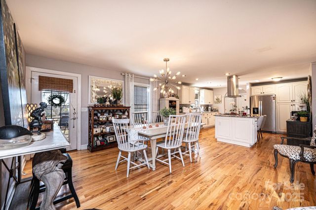 96 Stable Brook Lane, Taylorsville, NC 28681