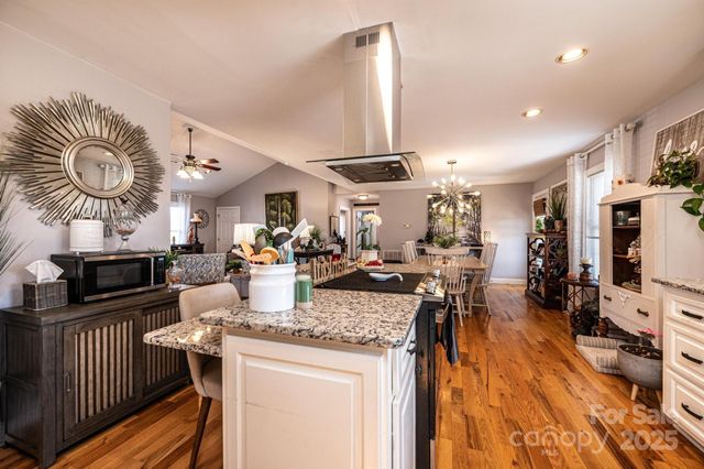 96 Stable Brook Lane, Taylorsville, NC 28681