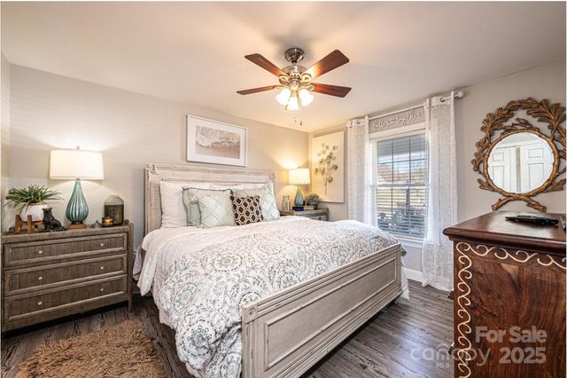 96 Stable Brook Lane, Taylorsville, NC 28681