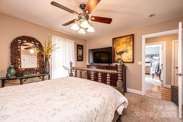 96 Stable Brook Lane, Taylorsville, NC 28681