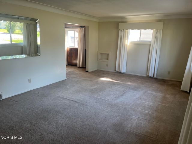 3206 Waldmar Road, Toledo, OH 43615
