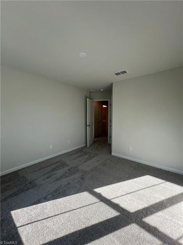 914 Lampton Court, Jamestown, NC 27282