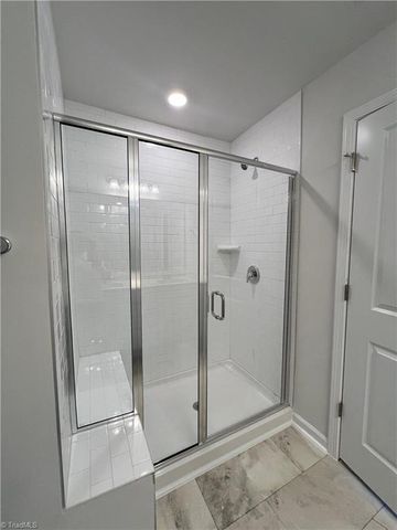 914 Lampton Court, Jamestown, NC 27282