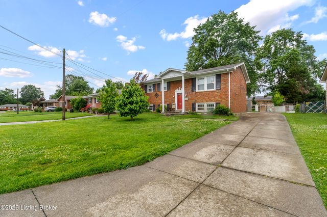 110 Alvina Way, Louisville, KY 40214