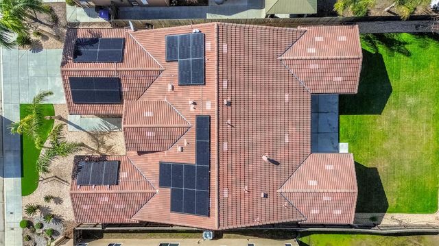 3255 Roberts Avenue, Clovis, CA 93619