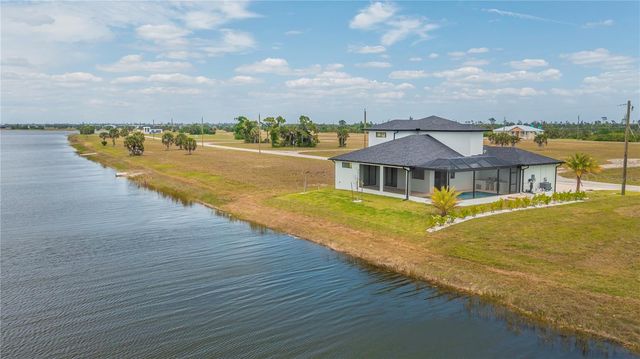 7 SUNFLOWER DRIVE, Placida, FL 33946