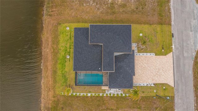 7 SUNFLOWER DRIVE, Placida, FL 33946