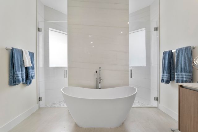 19921 Skyhawk Lane, The Acreage, FL 33470