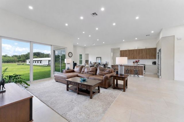 19921 Skyhawk Lane, The Acreage, FL 33470