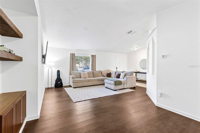 710 BRIARWOOD DRIVE, Winter Springs, FL 32708