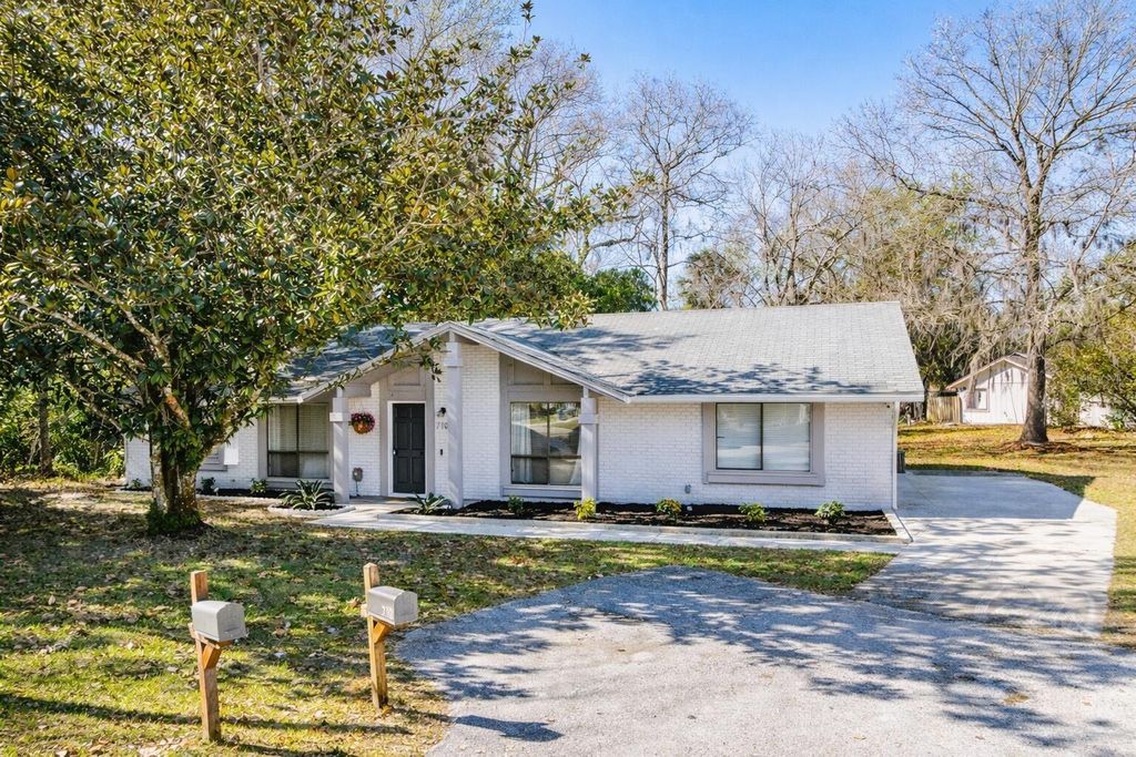 710 BRIARWOOD DRIVE, Winter Springs, FL 32708