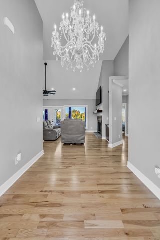 1645 Oak Grove Rd, Decherd, TN 37324