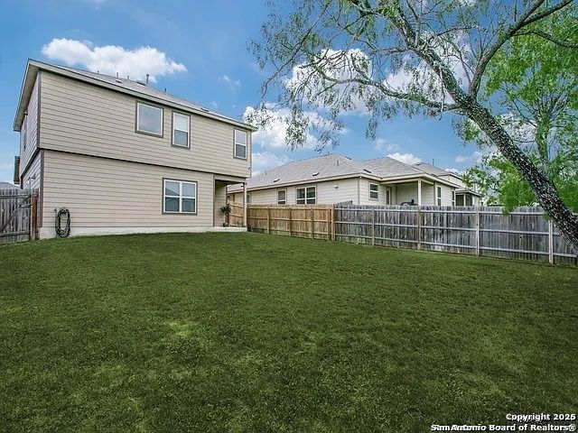 9006 Blanco Park, Converse, TX 78109