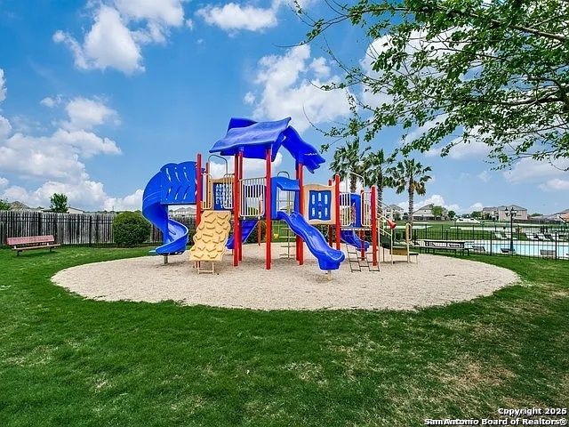 9006 Blanco Park, Converse, TX 78109