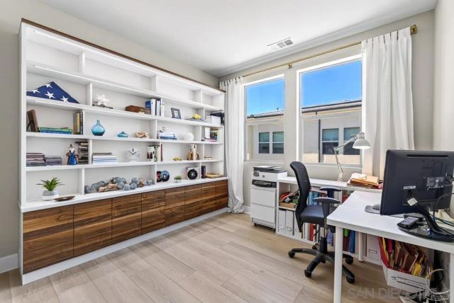 16750 Coyote Bush Drive 94, San Diego, CA 92127