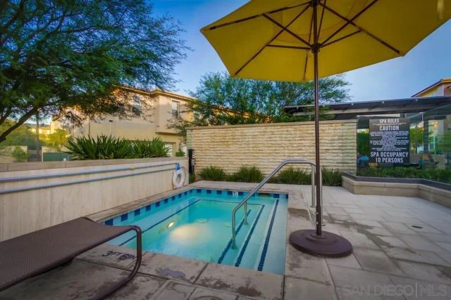 16750 Coyote Bush Drive 94, San Diego, CA 92127