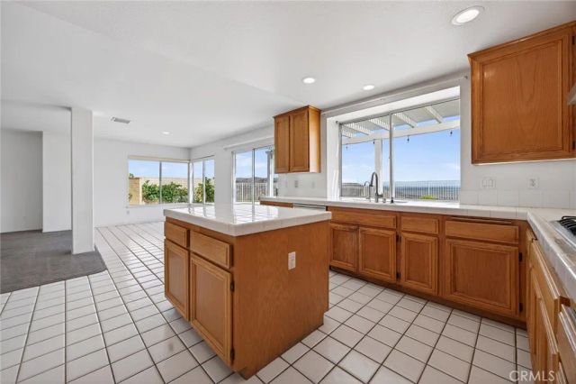 4311 San Viscaya Circle, Corona, CA 92882