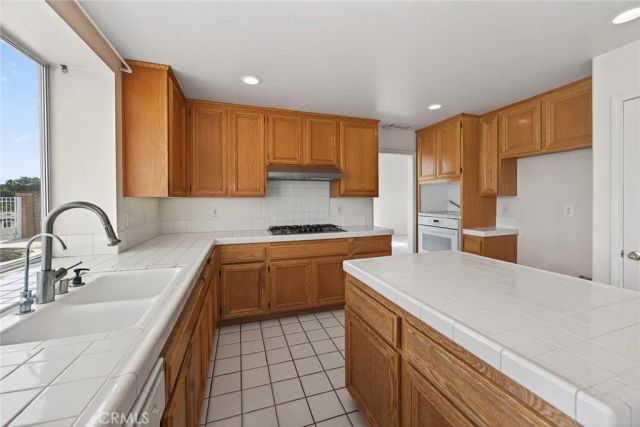 4311 San Viscaya Circle, Corona, CA 92882