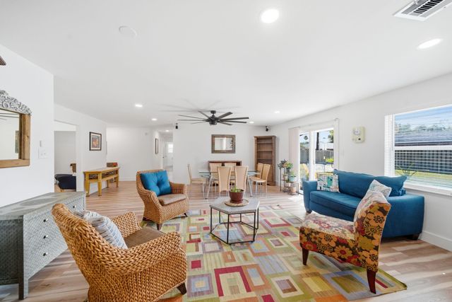 8903 Railton Street, Houston, TX 77080