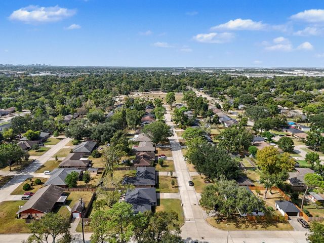 8903 Railton Street, Houston, TX 77080