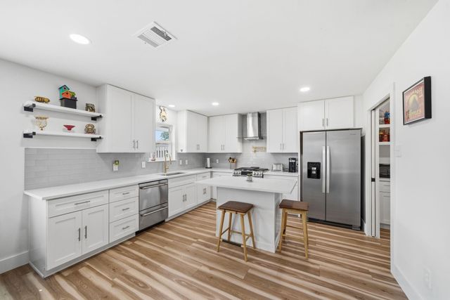 8903 Railton Street, Houston, TX 77080