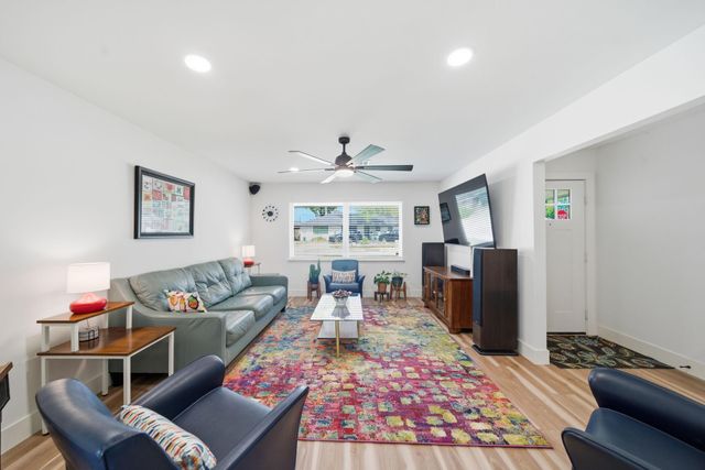 8903 Railton Street, Houston, TX 77080