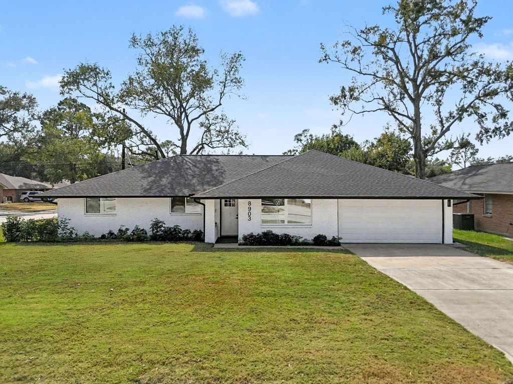 8903 Railton Street, Houston, TX 77080