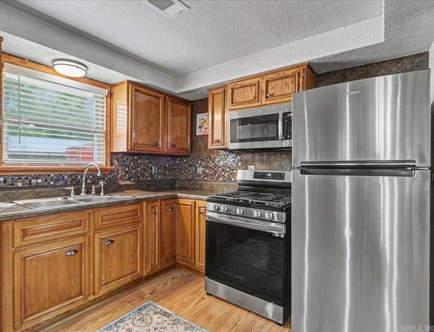 132 Oakridge Road, Hot Springs, AR 71913