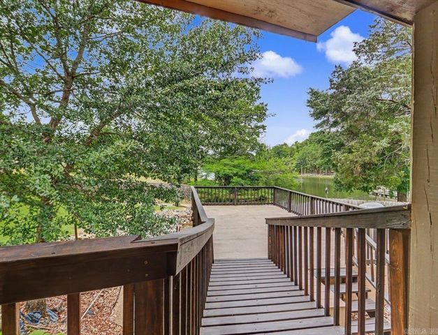 132 Oakridge Road, Hot Springs, AR 71913