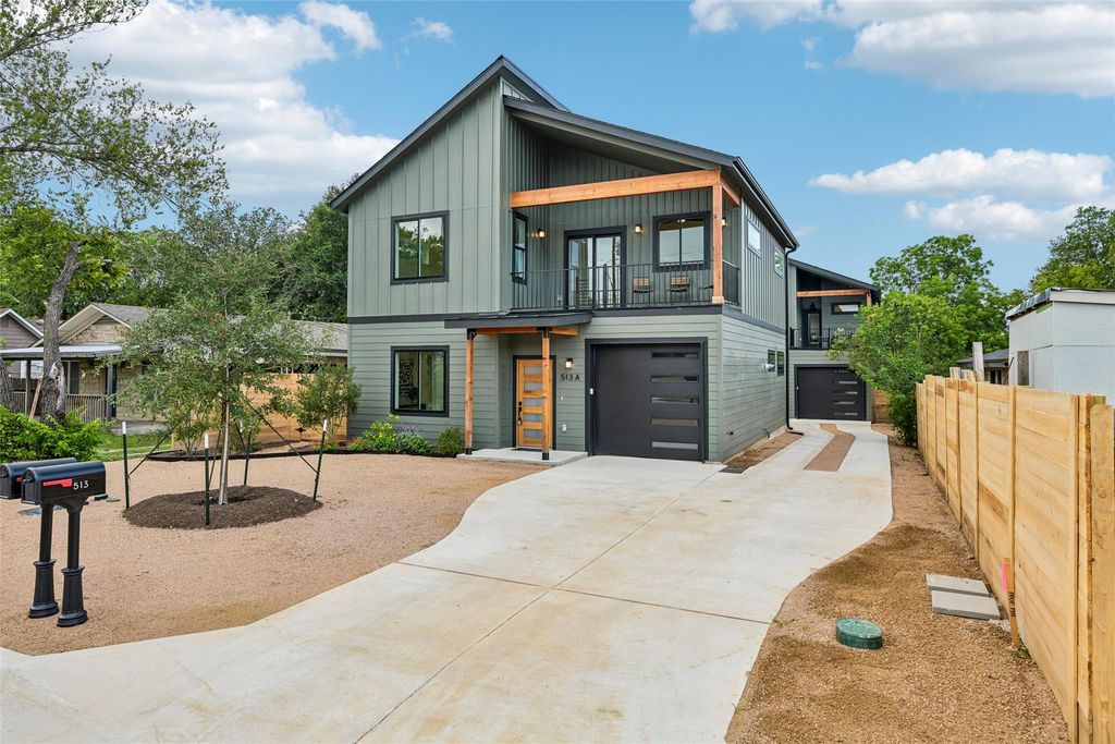 513 W Odell ST A, Austin, TX 78752