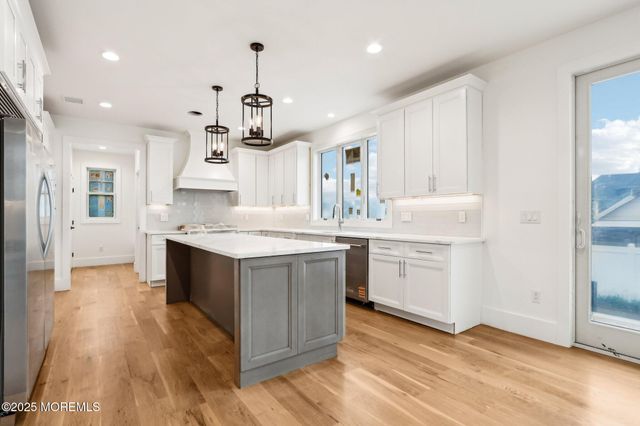 1 Foggia Way, Oceanport, NJ 07757